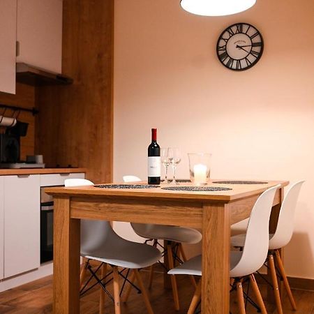 Lena Apartman Subotica Eksteriør billede